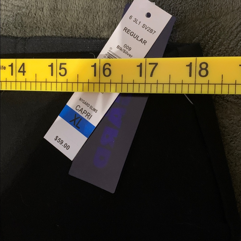 Peter Nygard Black Slims Pants - Picture 10 of 10